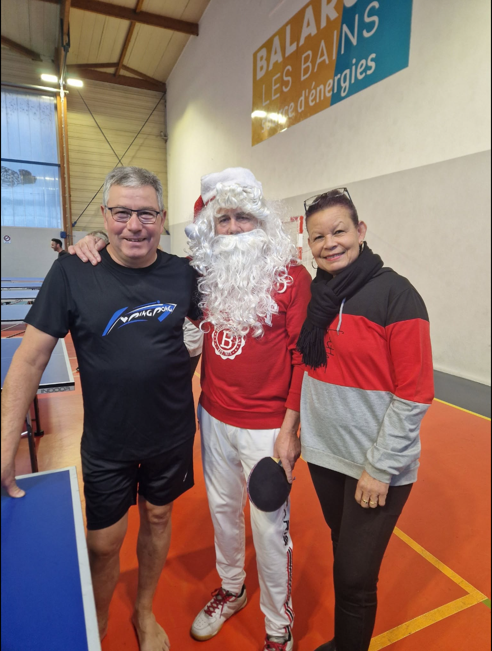 Le Père Noël s’invite à Balaruc Ping pour Tous