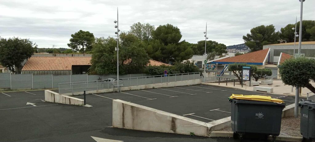 10 – Parking Piano tiroir haut